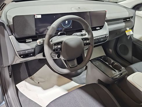 New 2026 Hyundai Ioniq 5 SE image 15