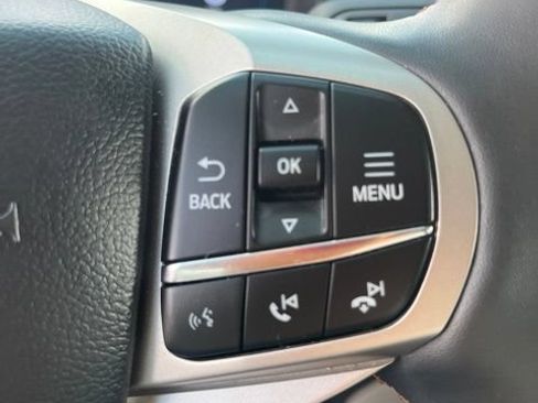 Used 2026 Ford Explorer Active w/ Active Comfort Package RWD image 20
