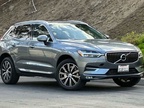 Used 2020 Volvo XC60 T6 Inscription AWD/4WD image 2