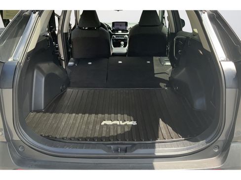 Used 2023 Toyota RAV4 XLE w/ Convenience Package FWD image 40