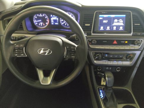 Used 2018 Hyundai Sonata SE FWD image 22