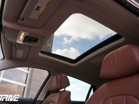 Used 2015 BMW X6 xDrive50i image 32