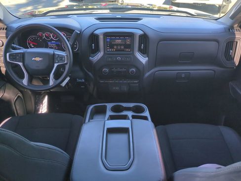 Used 2022 Chevrolet Silverado 1500 Custom w/ Safety Confidence Package image 14