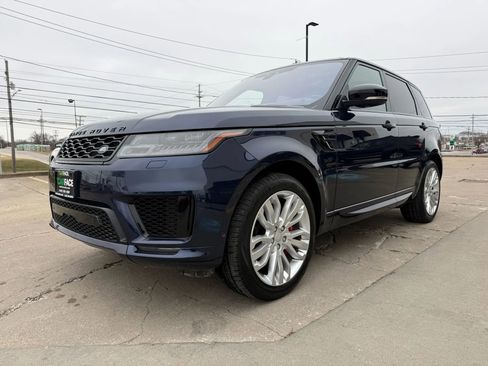 Used 2019 Land Rover Range Rover Sport HSE Dynamic AWD/4WD image 4
