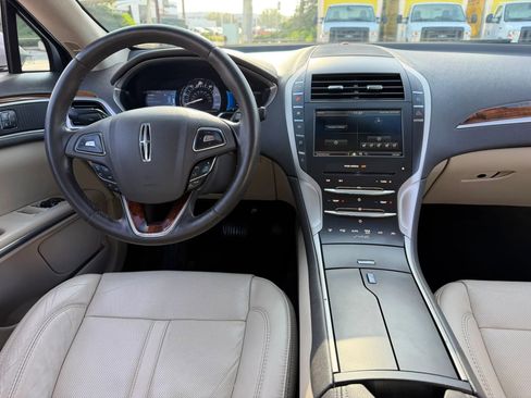 Used 2016 Lincoln MKZ Hybrid w/ Equipment Group 600A Reserve FWD image 15