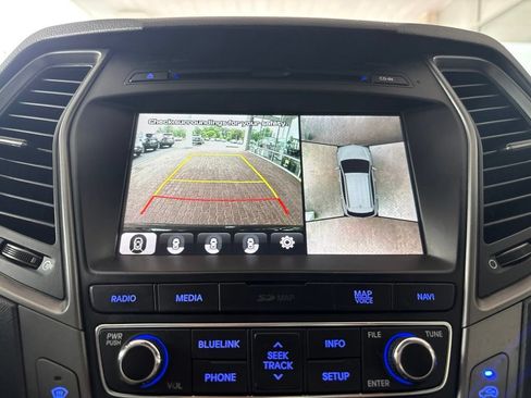Used 2017 Hyundai Santa Fe Sport FWD image 15