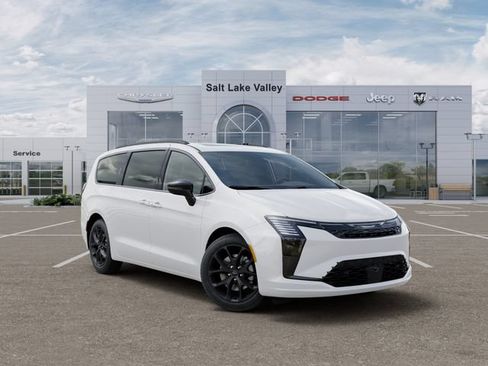 New 2027 Chrysler Pacifica Limited AWD/4WD image 5