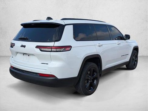 Used 2023 Jeep Grand Cherokee L Limited w/ Luxury Tech Group II RWD image 5