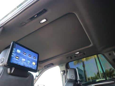 Used 2026 Chevrolet Tahoe Z71 w/ Z71 Off-Road Package image 34