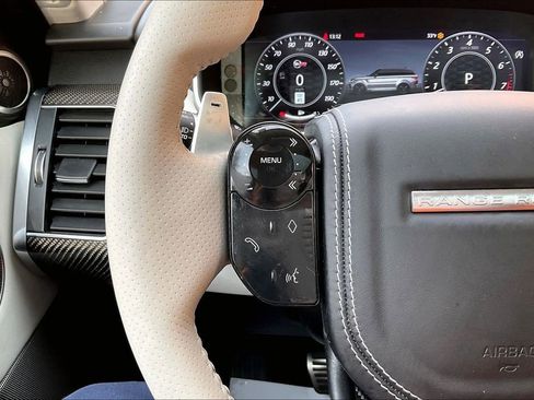 Certified 2022 Land Rover Range Rover Sport SVR image 11