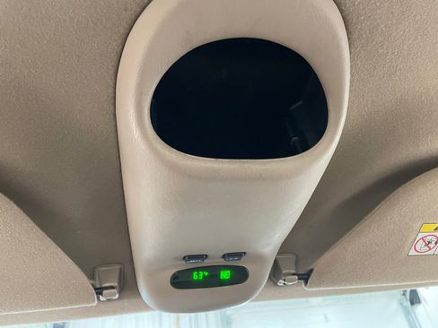 Used 2000 Ford F250 Lariat image 31