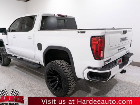 Used 2023 GMC Sierra 1500 Elevation w/ Elevation Premium Package AWD/4WD image 3