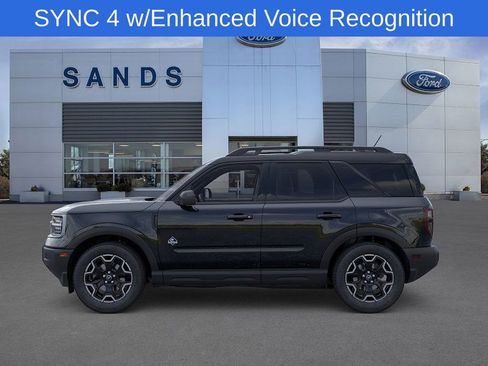 New 2025 Ford Bronco Sport Outer Banks image 3