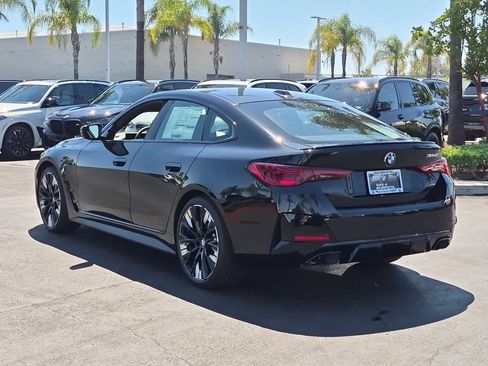 New 2026 BMW M440i w/ Premium Package RWD image 8