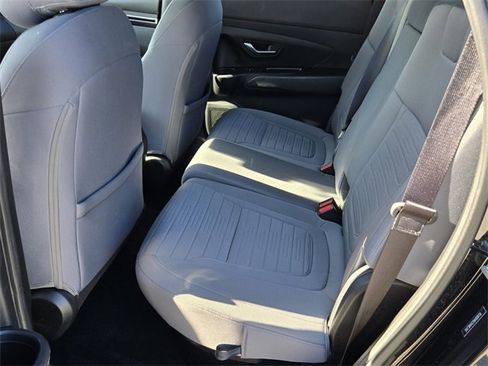 Certified 2022 Hyundai Santa Cruz SEL image 12