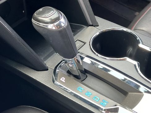 Used 2016 Chevrolet Equinox LTZ w/ Enhanced Convenience Package image 24