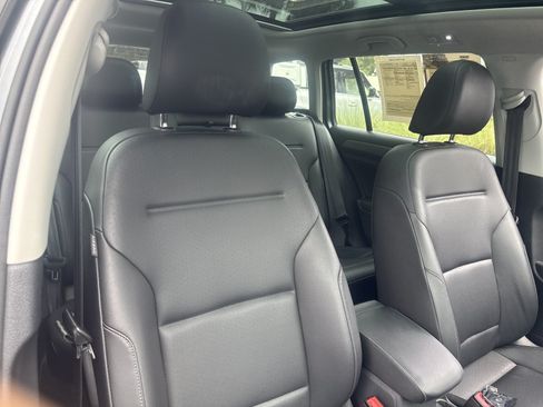 Used 2019 Volkswagen Golf Alltrack AWD/4WD image 39