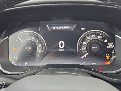 New 2026 RAM 1500 4x4 Crew Cab image 23