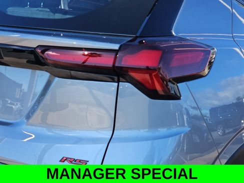 New 2027 Chevrolet Bolt RS w/ Technology Package FWD image 39