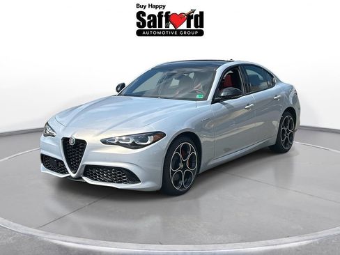 New 2025 Alfa Romeo Giulia AWD image 1