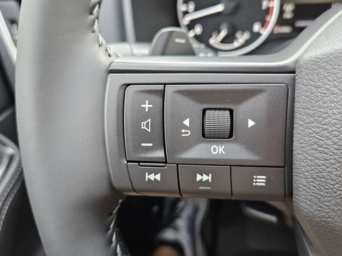 New 2026 Nissan Rogue SV image 12