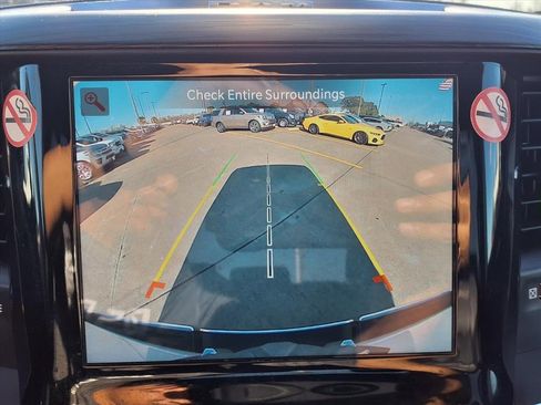 Used 2024 RAM 1500 Laramie image 11