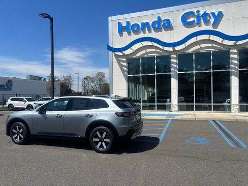 New 2026 Honda Prologue Touring image 4