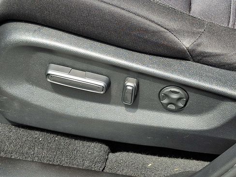 Used 2022 Honda CR-V EX image 11