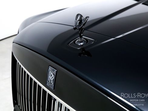 New 2026 Rolls-Royce Cullinan Black Badge image 47