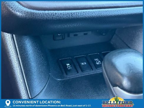 Used 2019 Toyota Highlander Plus w/ Carpet Mat Package (TMS) AWD/4WD image 22