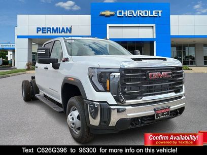 New 2026 GMC Sierra 3500 Pro w/ Fleet Convenience Package
