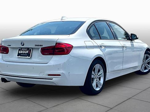 Used 2016 BMW 328i xDrive Sedan AWD/4WD image 13
