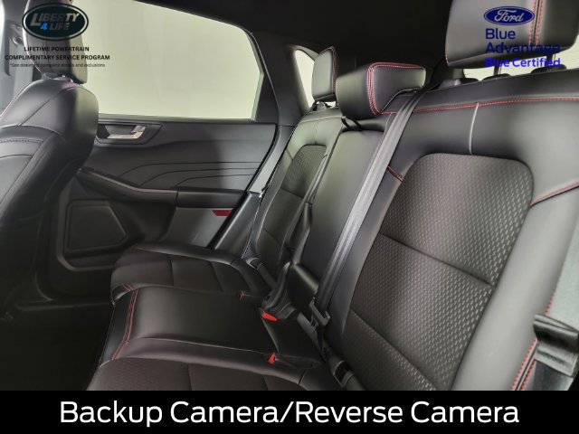 Certified 2025 Ford Escape ST-Line Select AWD/4WD image 17