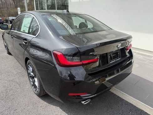 New 2025 BMW 330i xDrive Sedan w/ Convenience Package image 9