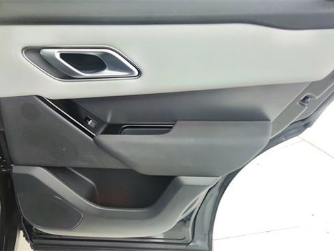Used 2024 Land Rover Range Rover Velar Dynamic SE image 29