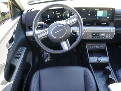 Used 2024 Hyundai Kona Limited image 19