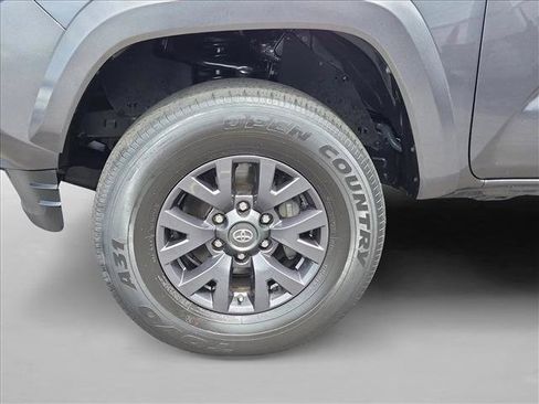 Used 2023 Toyota Tacoma SR5 w/ Technology Package AWD/4WD image 24