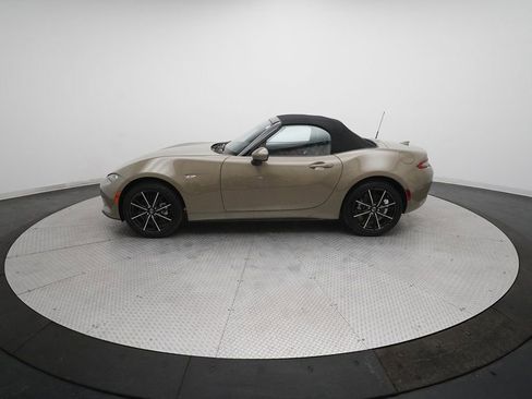 Certified 2024 MAZDA MX-5 Miata Grand Touring w/ Weather Package image 19