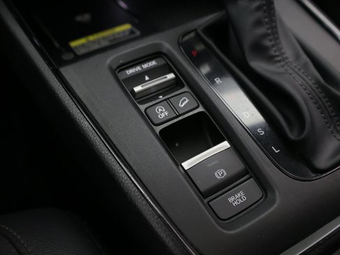 Used 2024 Honda CR-V EX-L image 24