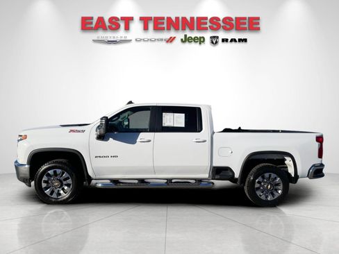 Used 2023 Chevrolet Silverado 2500 LT image 6