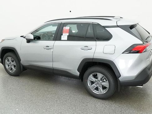 New 2025 Toyota RAV4 XLE image 74