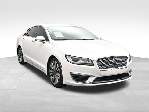 Used 2019 Lincoln MKZ Reserve FWD image 7