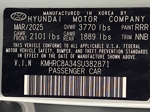 Used 2025 Hyundai Venue SEL image 61