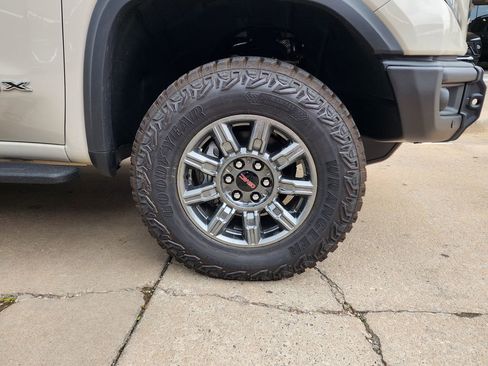 New 2026 GMC Sierra 1500 AT4X image 54