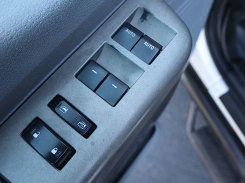 Used 2015 Ford F250 XLT w/ FX4 Off-Road Package image 27