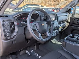 New 2026 Chevrolet Silverado 2500 Custom w/ Custom Value Package video 3