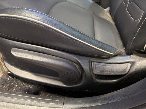 Used 2024 Kia Forte GT-Line w/ GT-Line Premium Package image 21