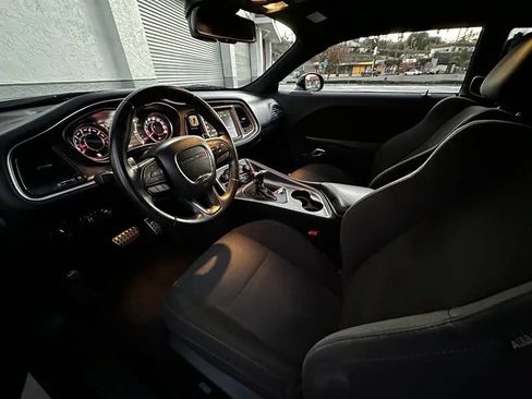 Used 2015 Dodge Challenger R/T Scat Pack w/ Driver Convenience Group RWD image 13