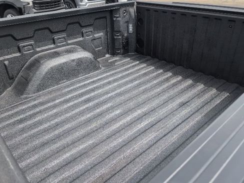 Used 2020 Chevrolet Silverado 1500 LTZ w/ LTZ Premium Package image 18