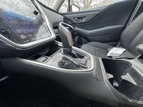 Used 2021 Subaru Outback Premium image 15
